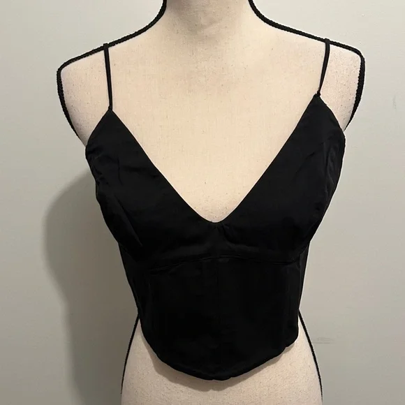 Babaton Black Camisole Cropped Women's Top Zip Back Large - Picture 1 of 6